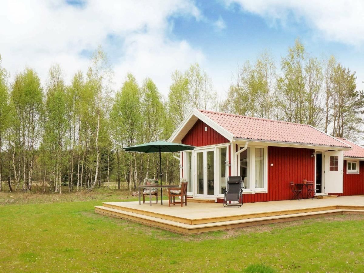 6 Person Holiday Home In Heberg Exterior foto